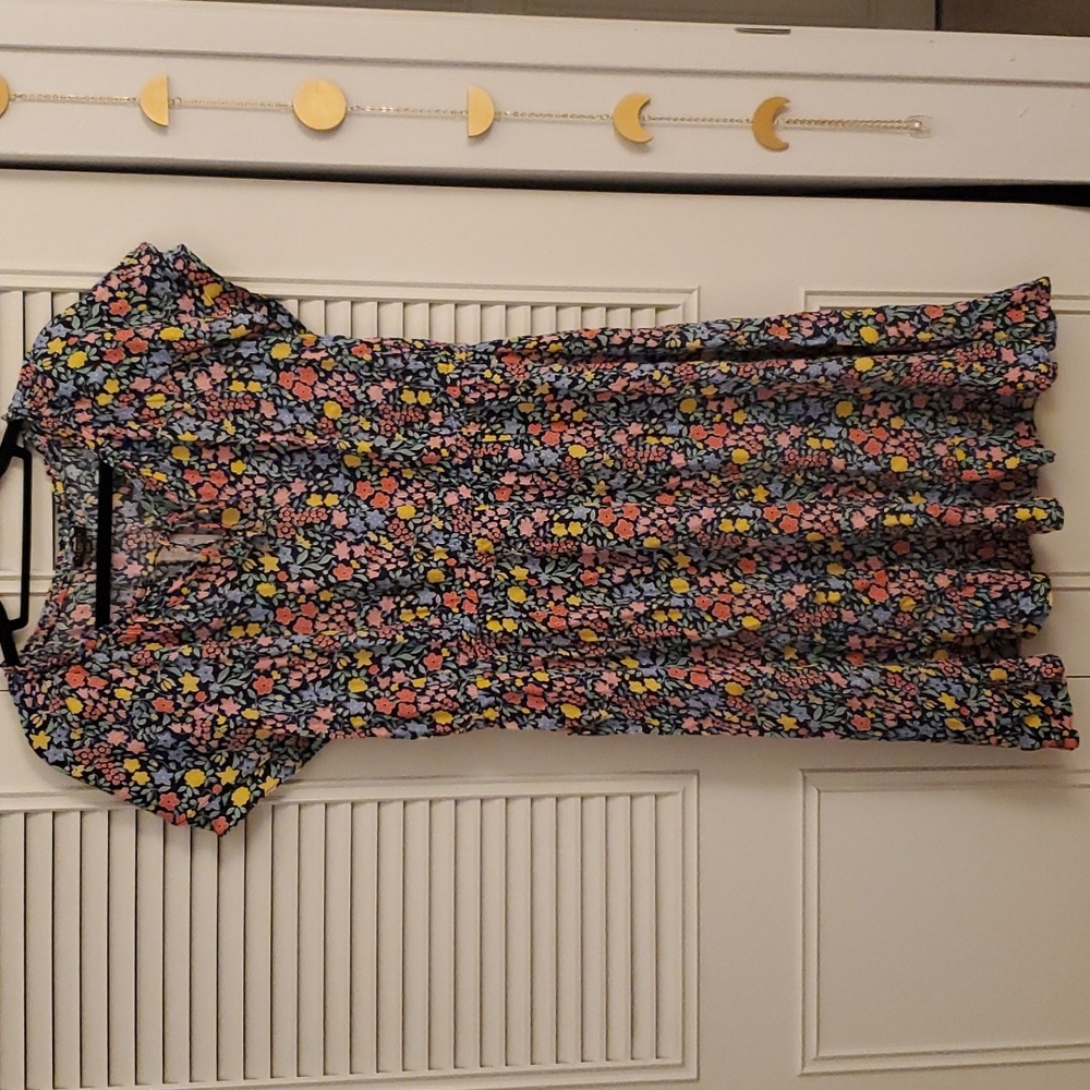 PETITE - Short Flutter Sleeve Floral Print Dress